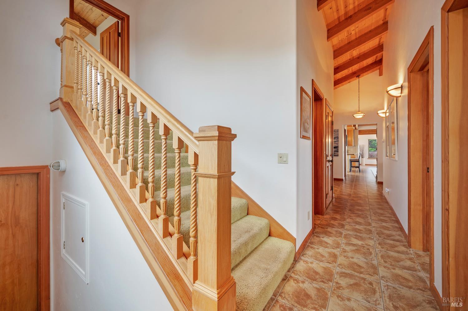 44465 O Roreys Roost Irish Beach CA 95459