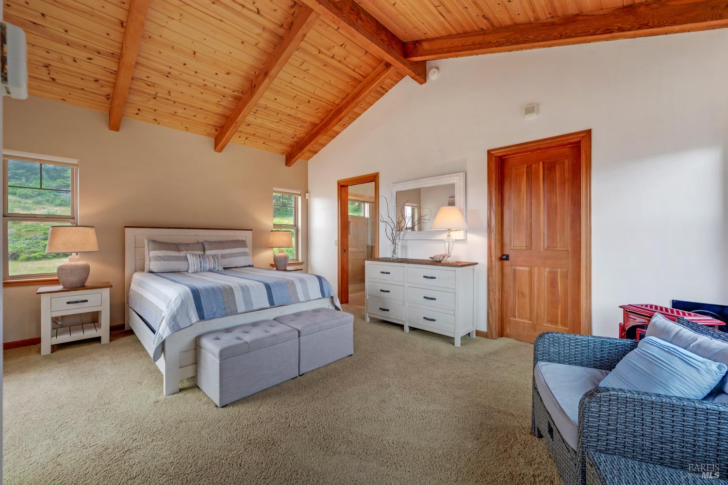 44465 O Roreys Roost Irish Beach CA 95459
