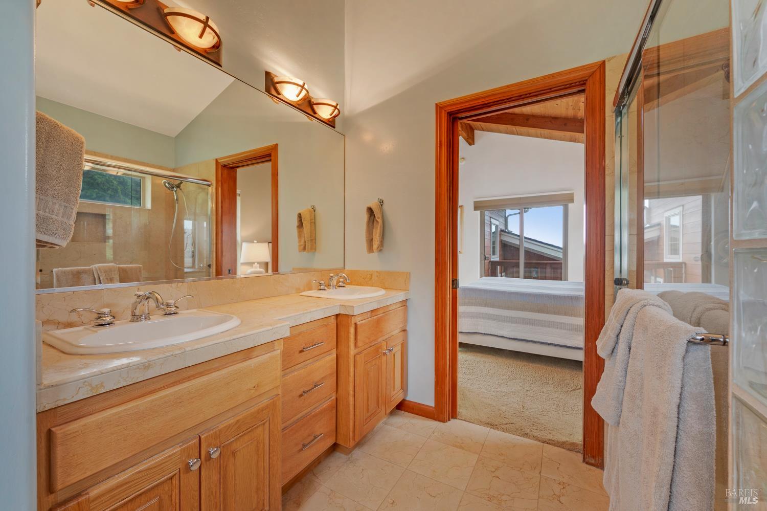 44465 O Roreys Roost Irish Beach CA 95459