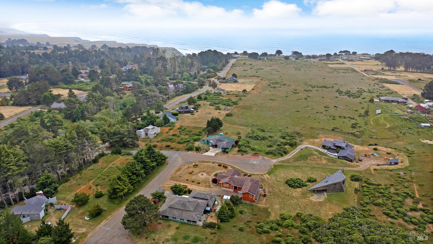 44465 O Roreys Roost Irish Beach CA 95459