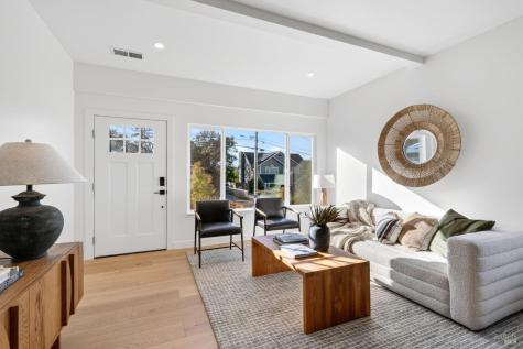 719 Bassett Street Petaluma CA 94952
