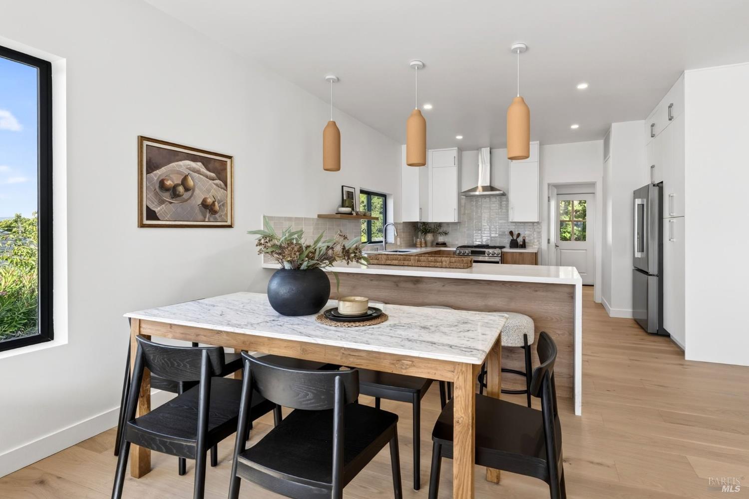 719 Bassett Street Petaluma CA 94952