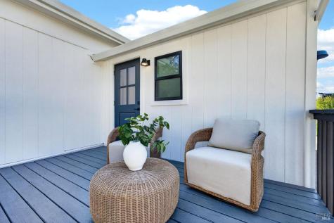 719 Bassett Street Petaluma CA 94952