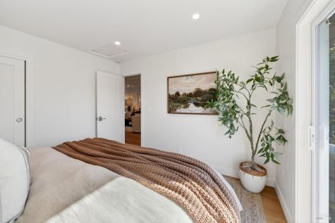 719 Bassett Street Petaluma CA 94952