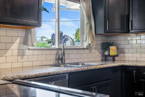 399 Bonnie Avenue Rohnert Park CA 94928
