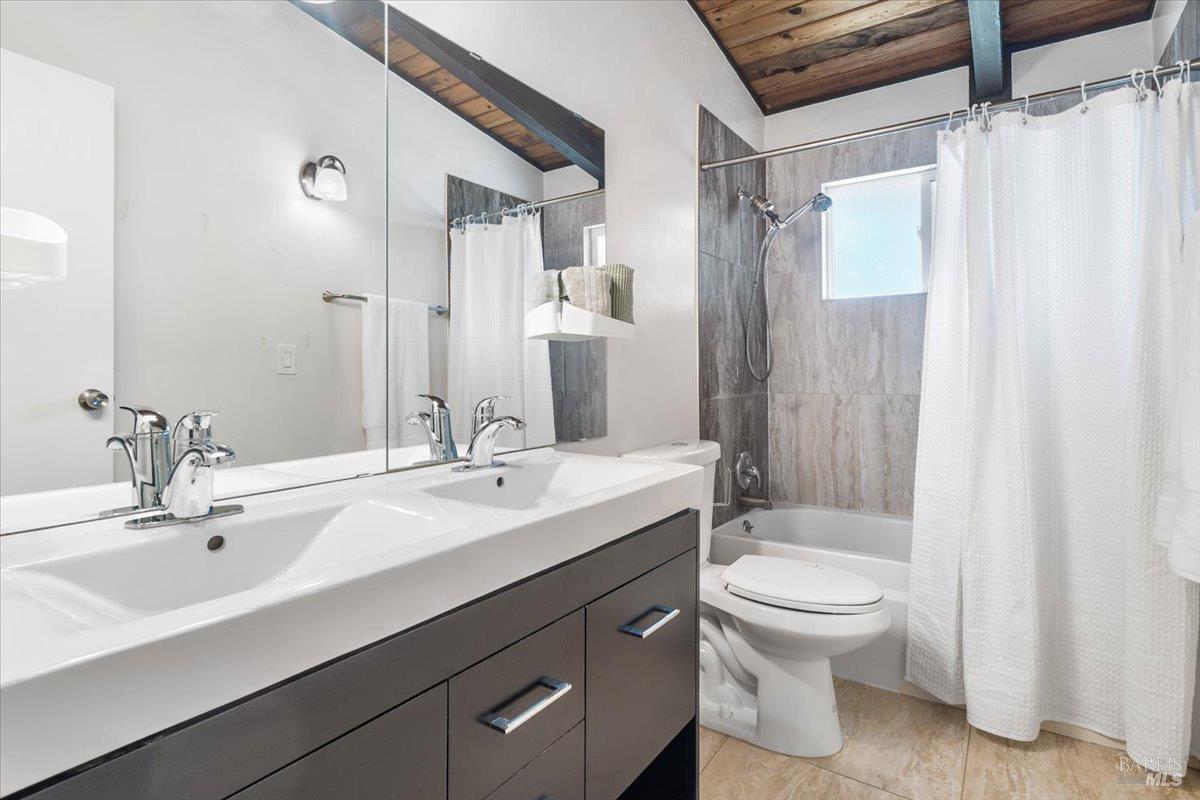 399 Bonnie Avenue Rohnert Park CA 94928