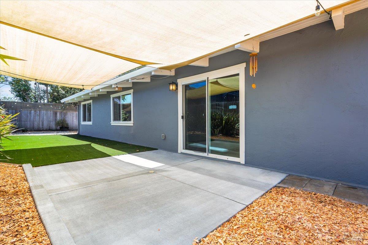 399 Bonnie Avenue Rohnert Park CA 94928