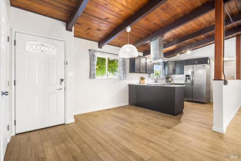 399 Bonnie Avenue Rohnert Park CA 94928
