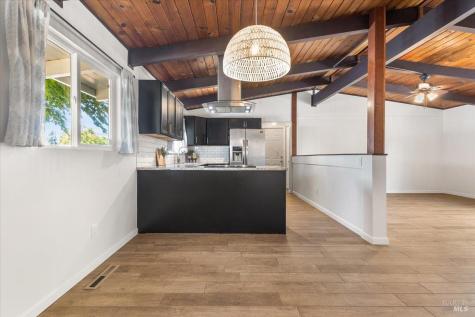 399 Bonnie Avenue Rohnert Park CA 94928