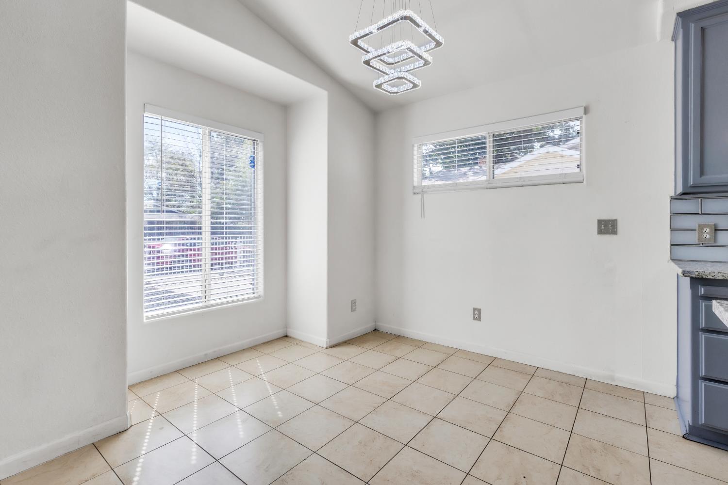 3533 20th Avenue Sacramento CA 95820