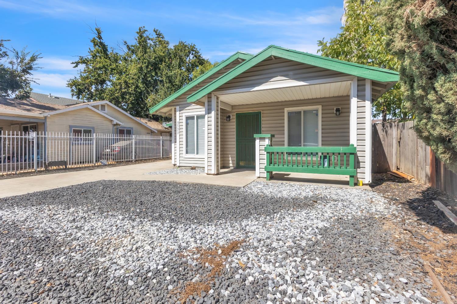 3533 20th Avenue Sacramento CA 95820