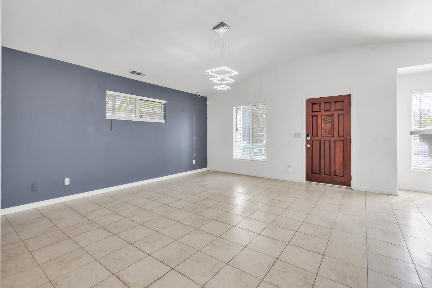 3533 20th Avenue Sacramento CA 95820