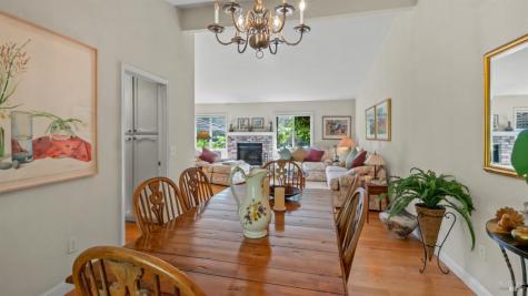 20 Carob Way Novato CA 94945