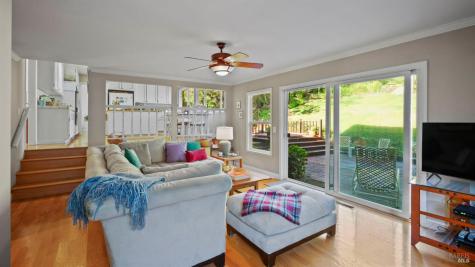 20 Carob Way Novato CA 94945