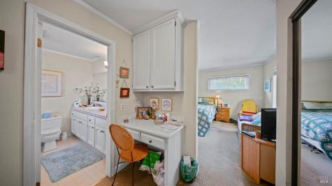 20 Carob Way Novato CA 94945