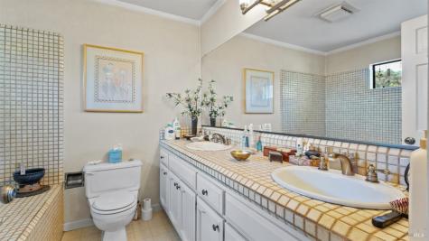 20 Carob Way Novato CA 94945