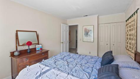 20 Carob Way Novato CA 94945