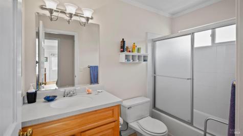 20 Carob Way Novato CA 94945