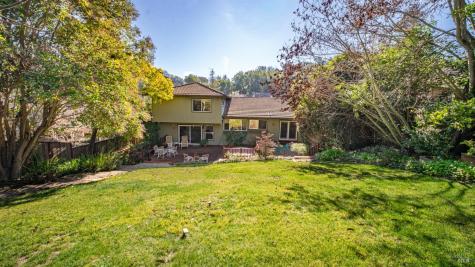 20 Carob Way Novato CA 94945