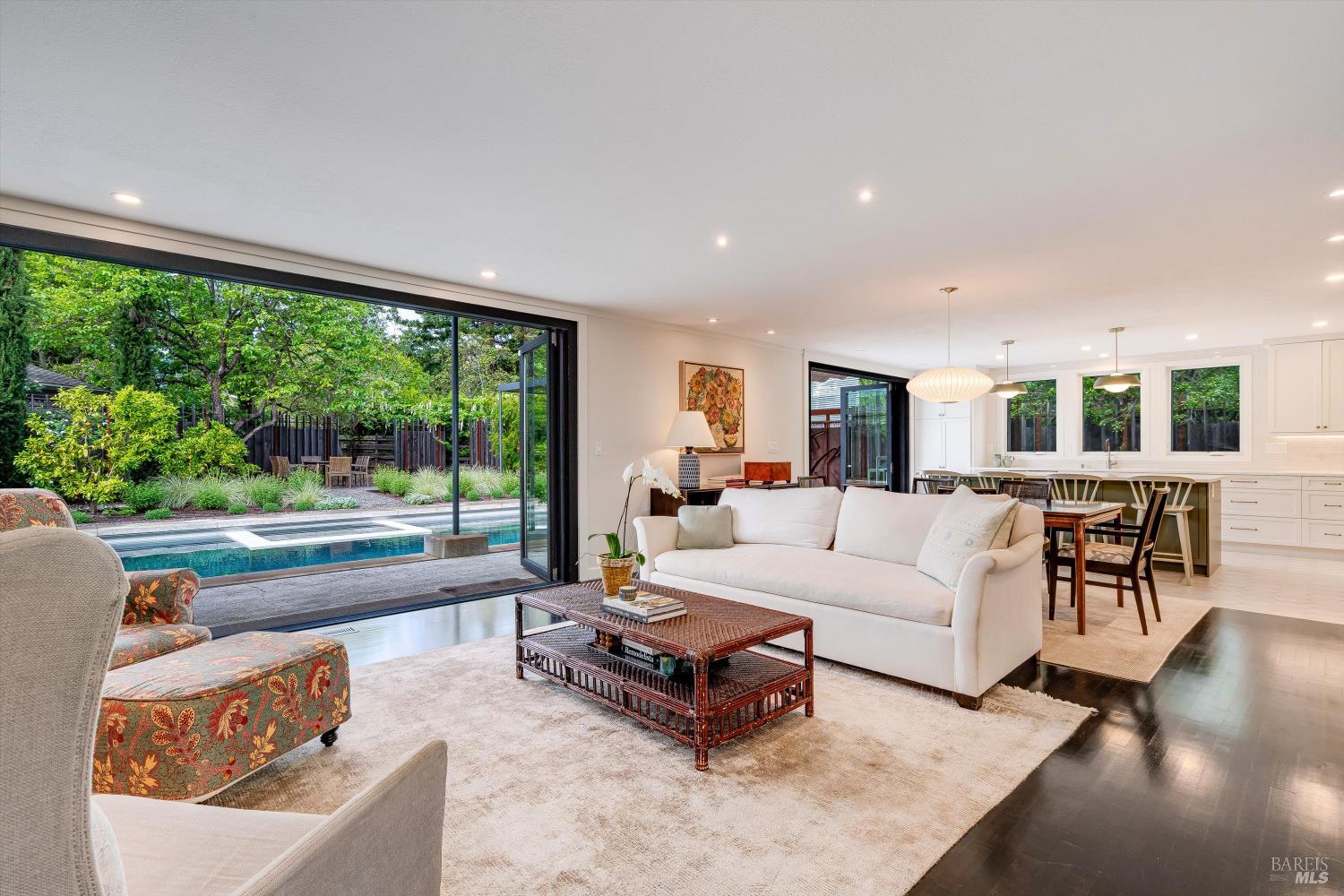 1843 Spring Mountain Court St. Helena CA 94574