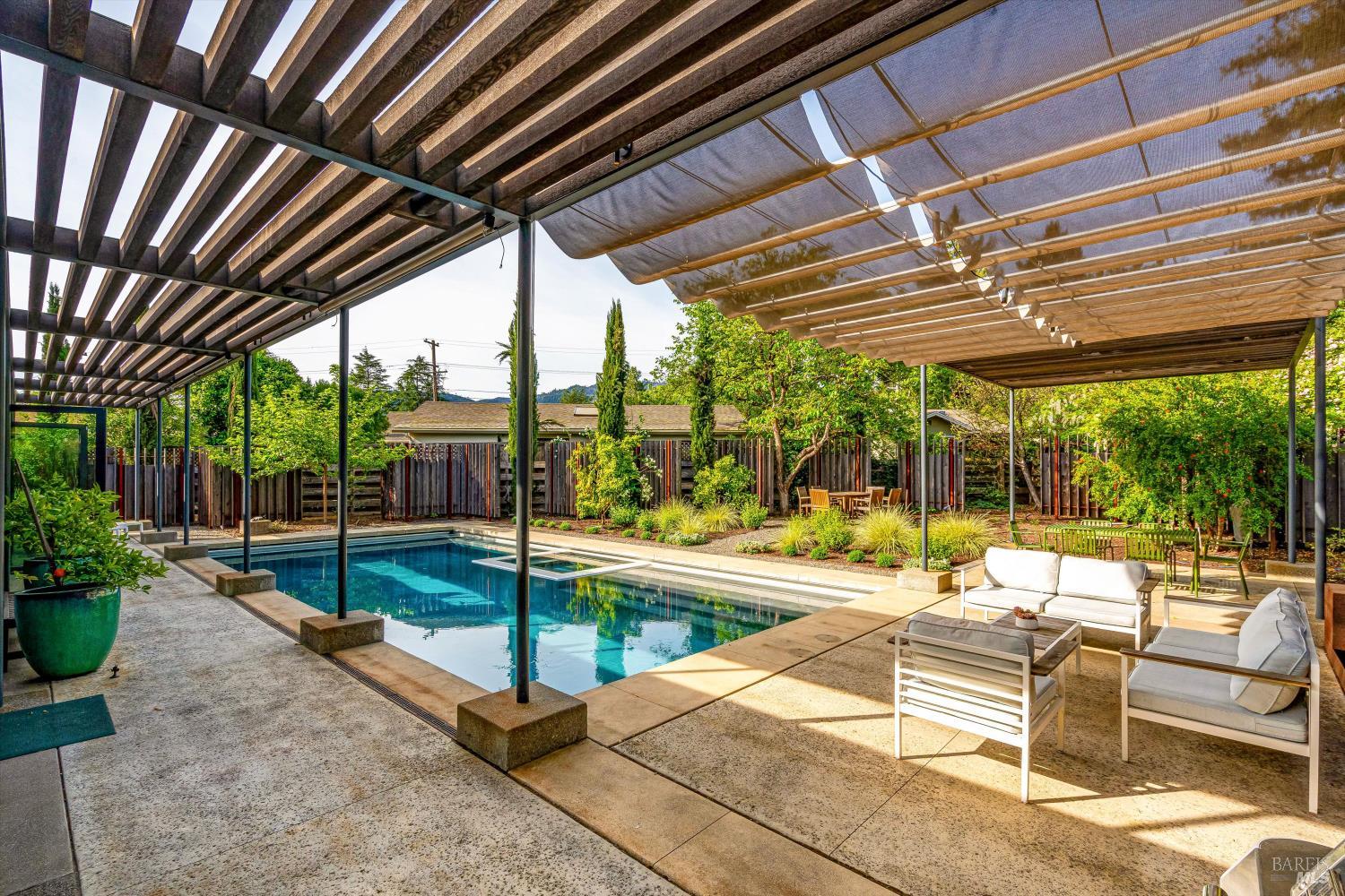 1843 Spring Mountain Court St. Helena CA 94574