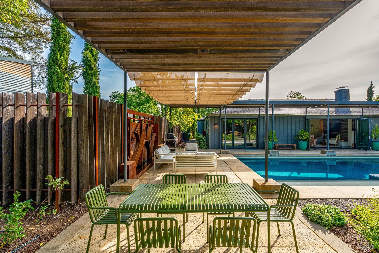1843 Spring Mountain Court St. Helena CA 94574