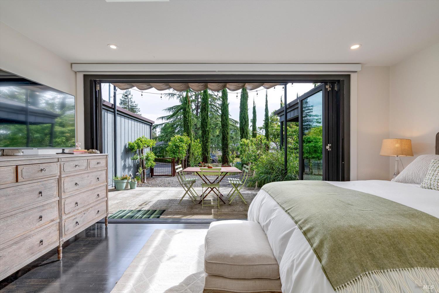 1843 Spring Mountain Court St. Helena CA 94574