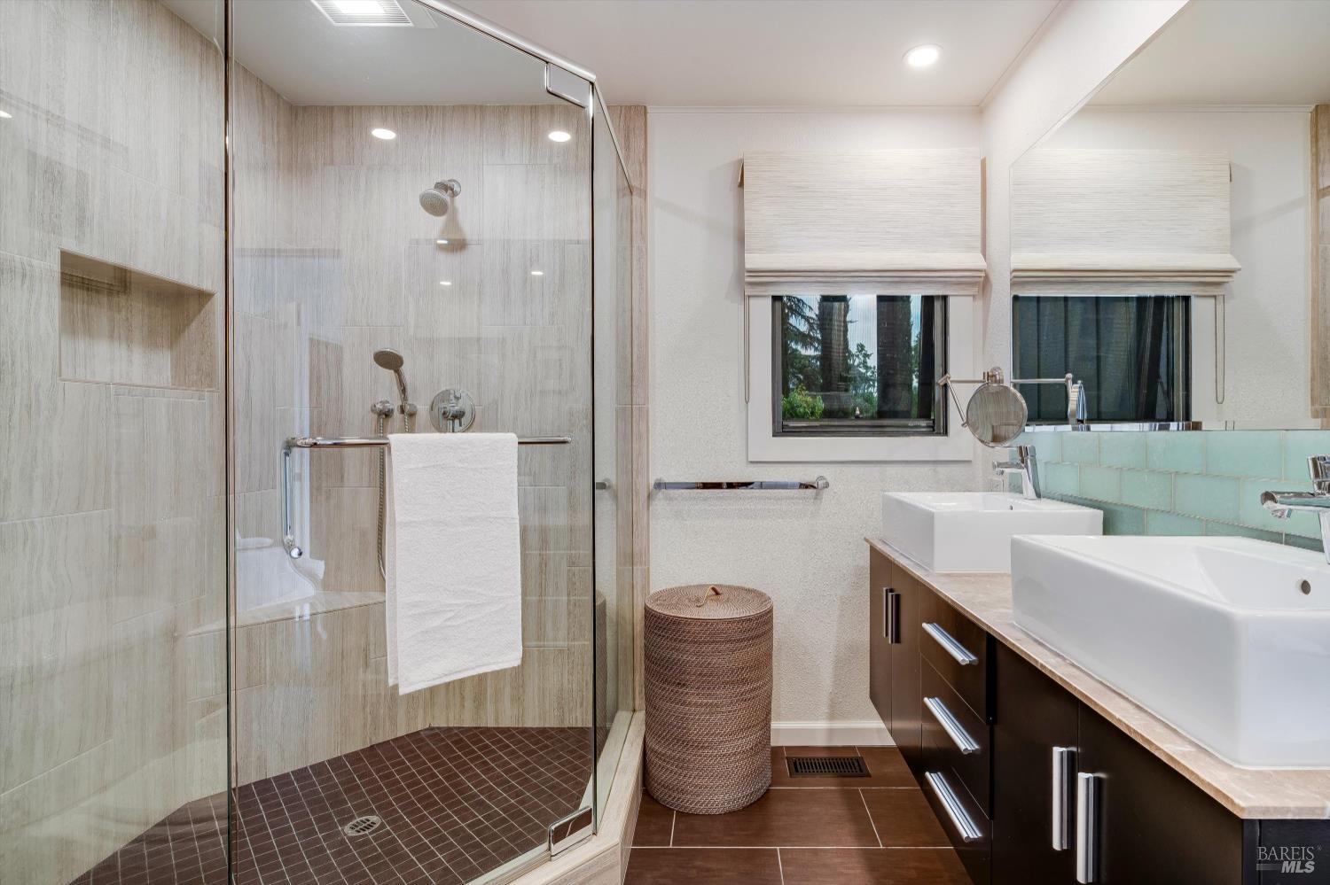 1843 Spring Mountain Court St. Helena CA 94574