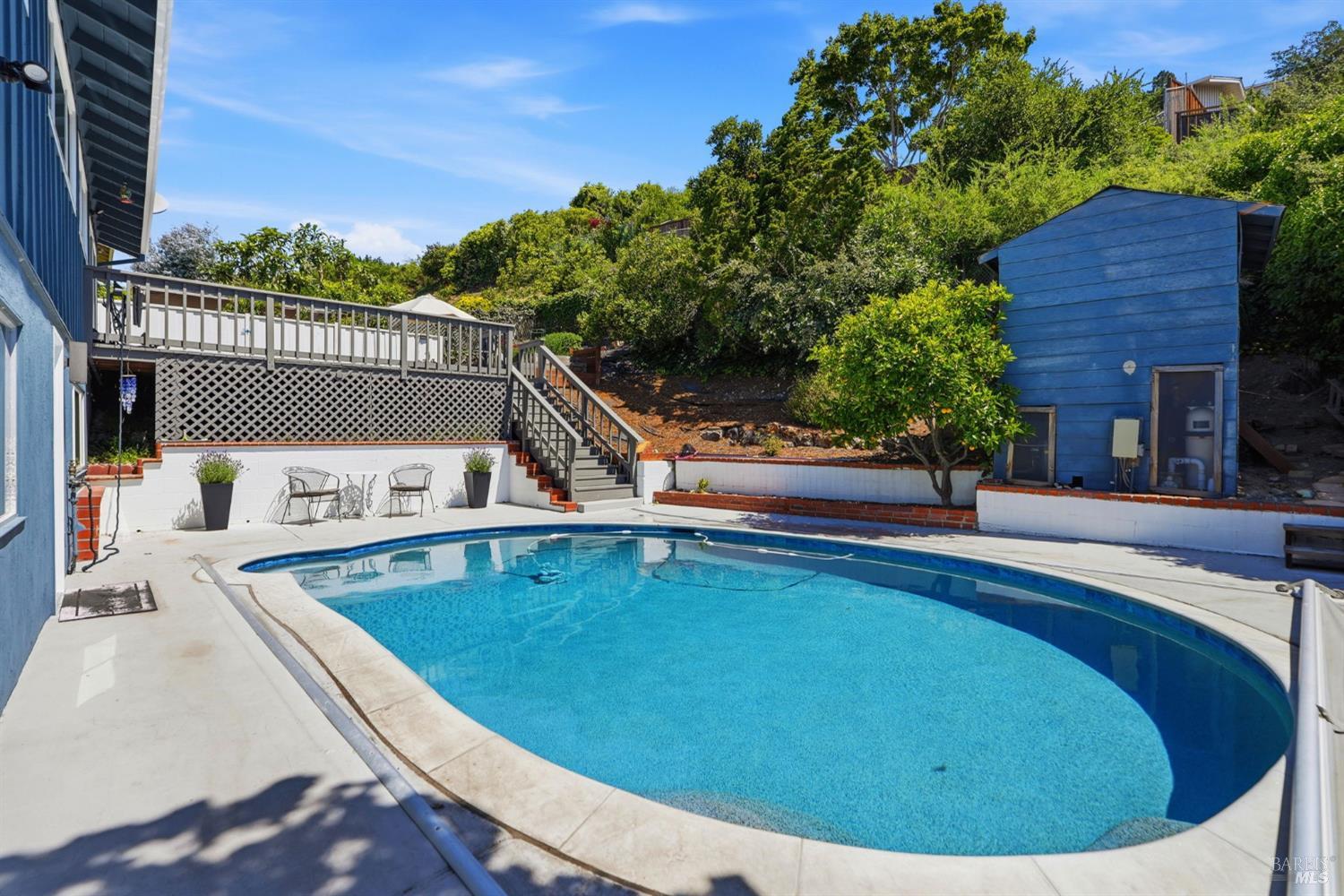 476 Creighton Way Oakland CA 94619