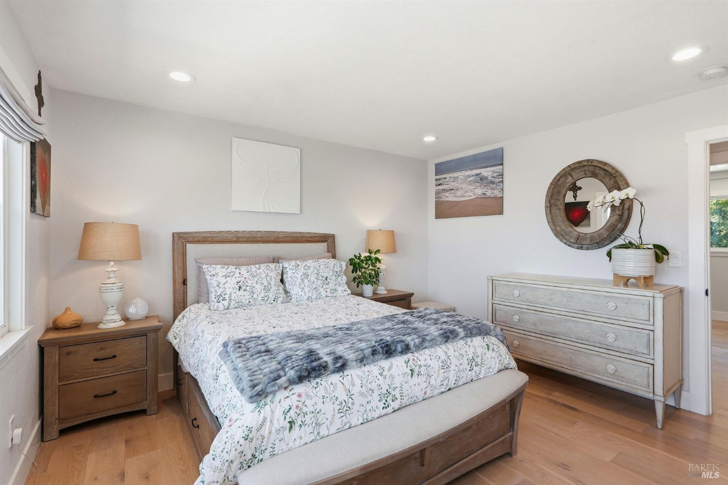 476 Creighton Way Oakland CA 94619