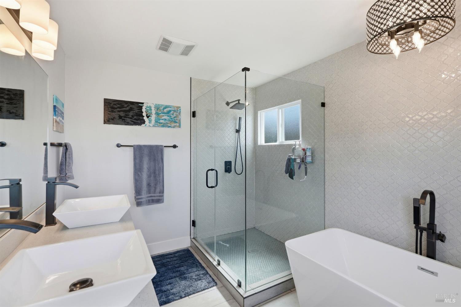 476 Creighton Way Oakland CA 94619