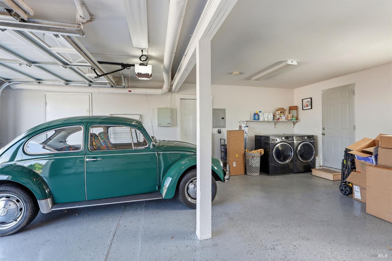 476 Creighton Way Oakland CA 94619