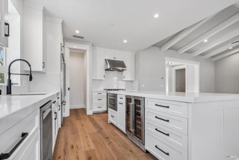 143 Maywood Lane Windsor CA 95492
