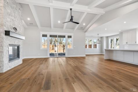 143 Maywood Lane Windsor CA 95492