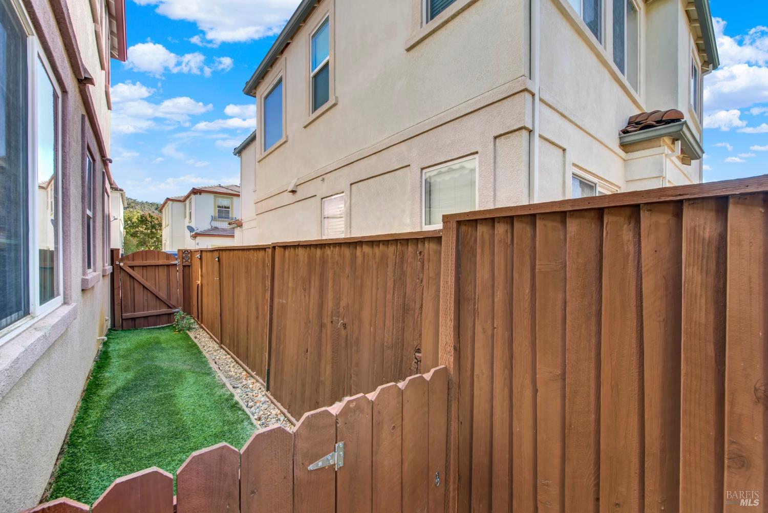 137 Barbera Court Vacaville CA 95687