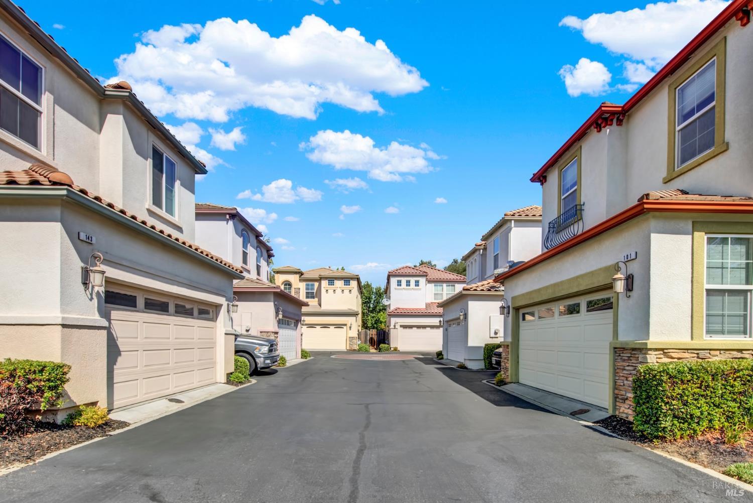 137 Barbera Court Vacaville CA 95687