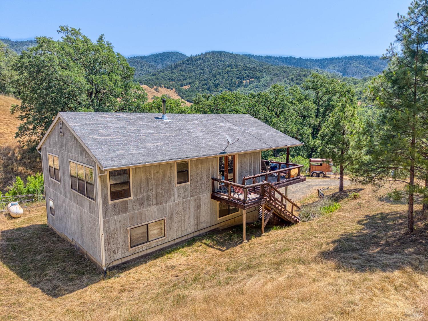 12790 Pine Avenue Potter Valley CA 95469