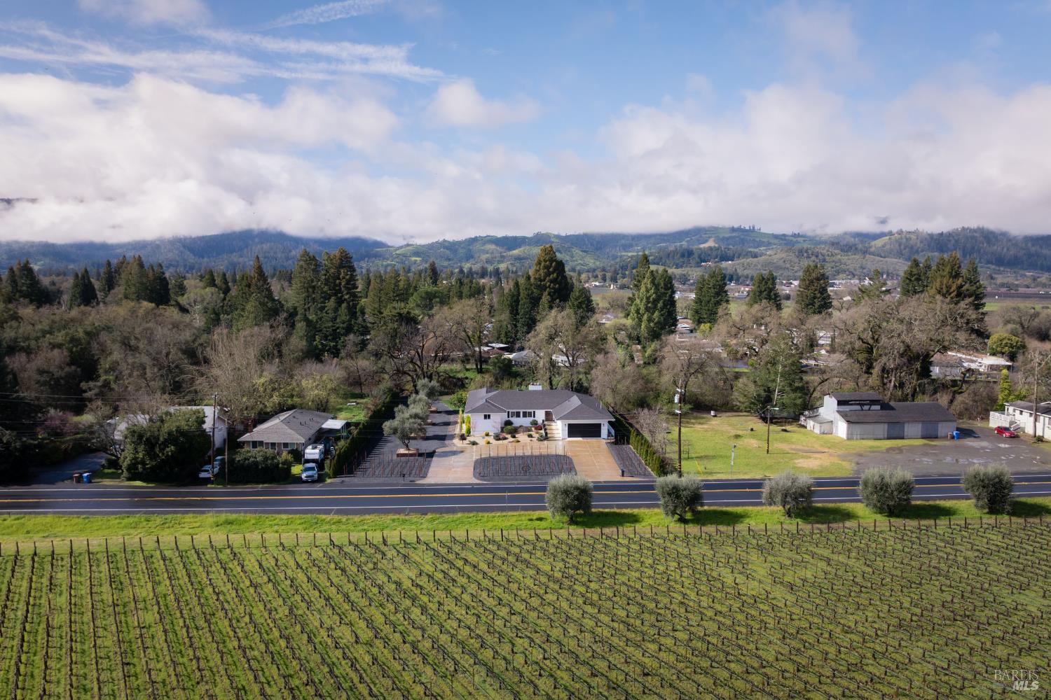 201 Silverado Trail N St. Helena CA 94574