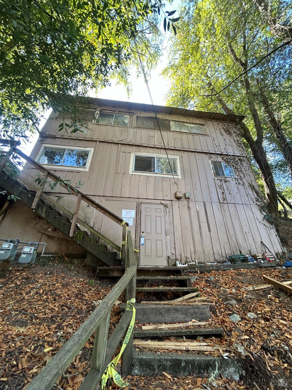Healdsburg CA, 2590 N Fitch Mountain Road