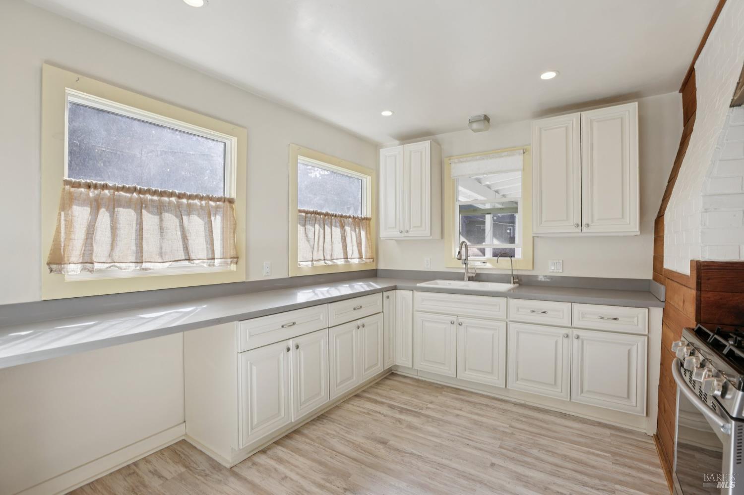 14229 Old Cazadero Road Guerneville CA 95446