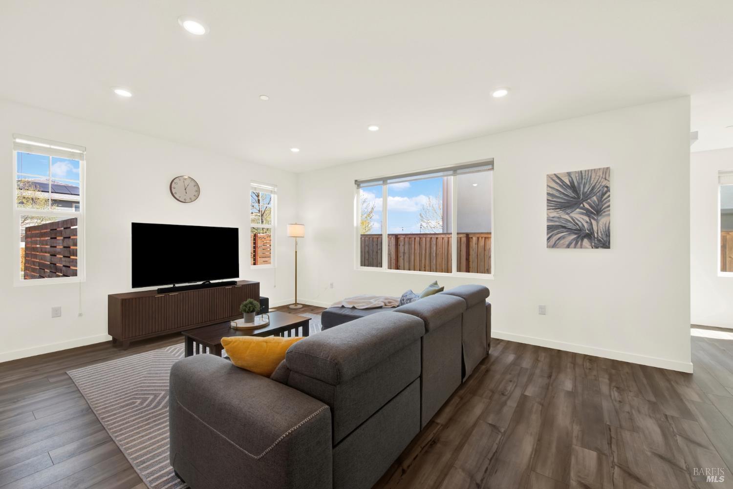 2432 Artisan Way Fairfield CA 94533