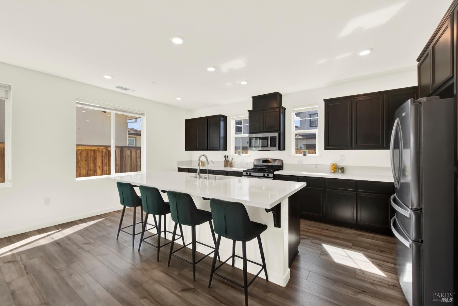2432 Artisan Way Fairfield CA 94533