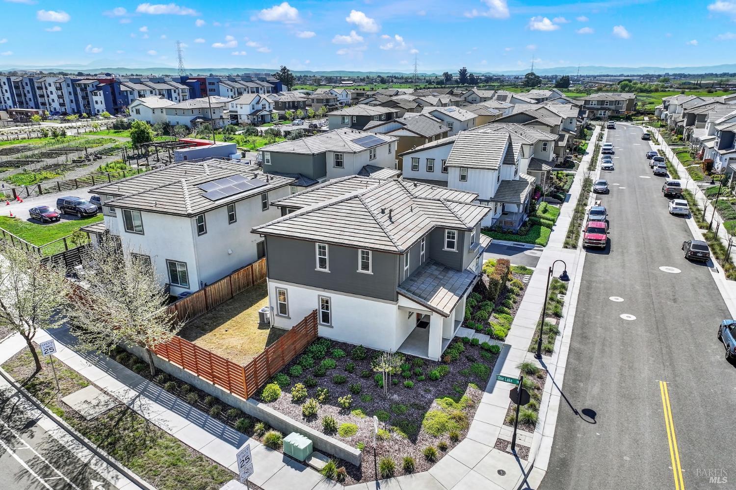 2432 Artisan Way Fairfield CA 94533