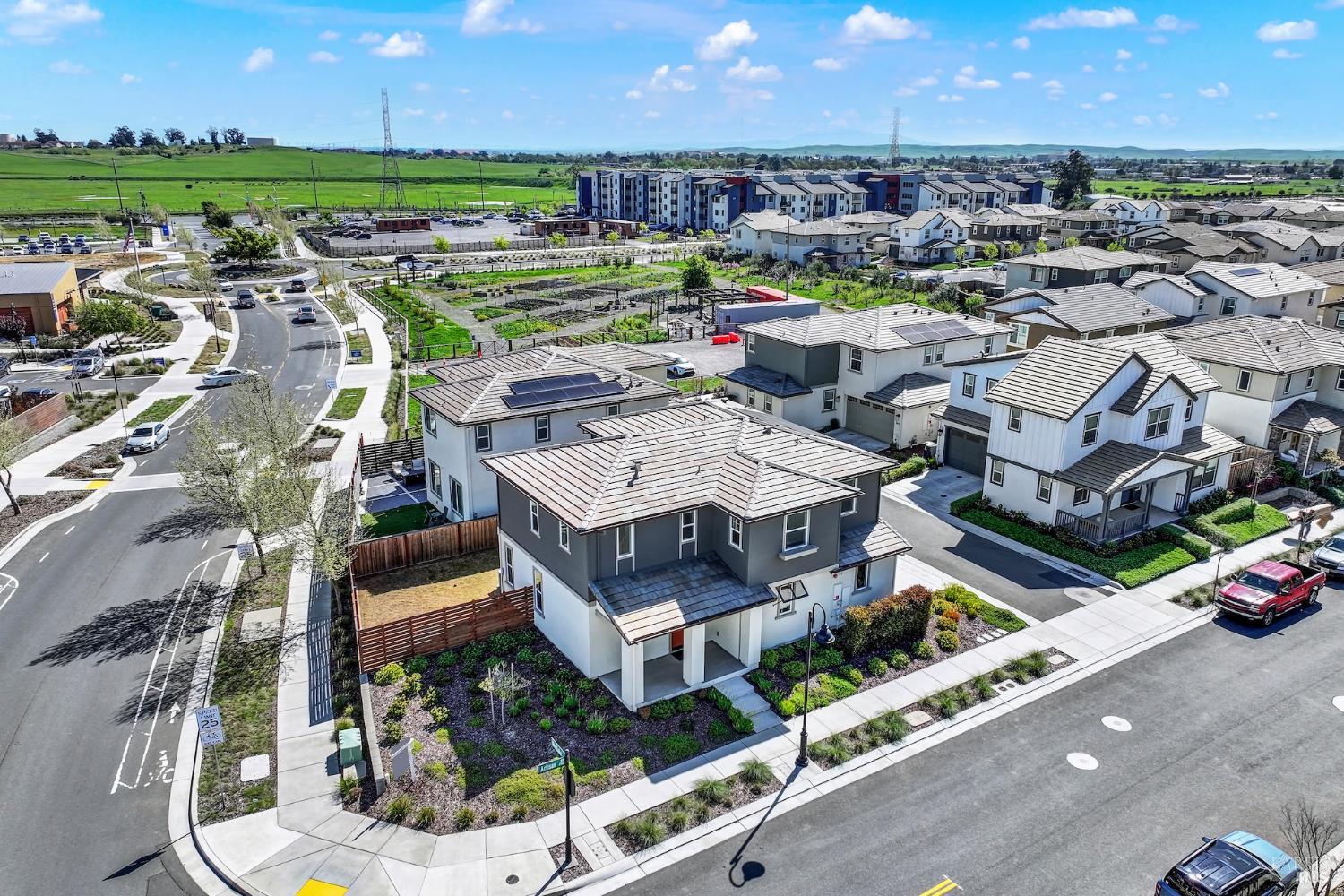 2432 Artisan Way Fairfield CA 94533