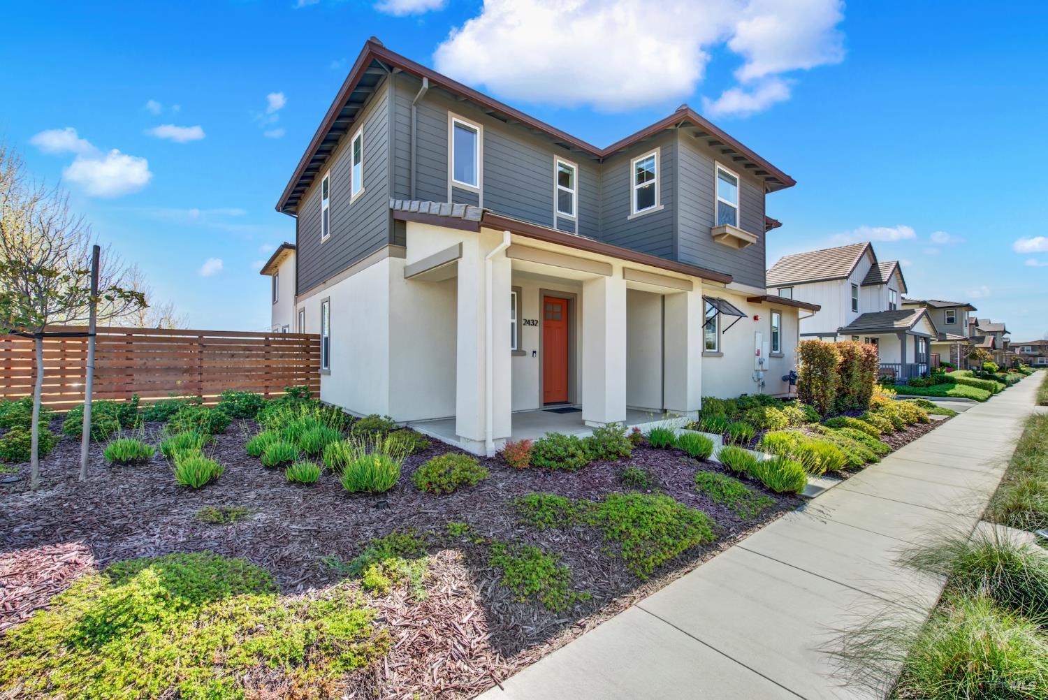2432 Artisan Way Fairfield CA 94533