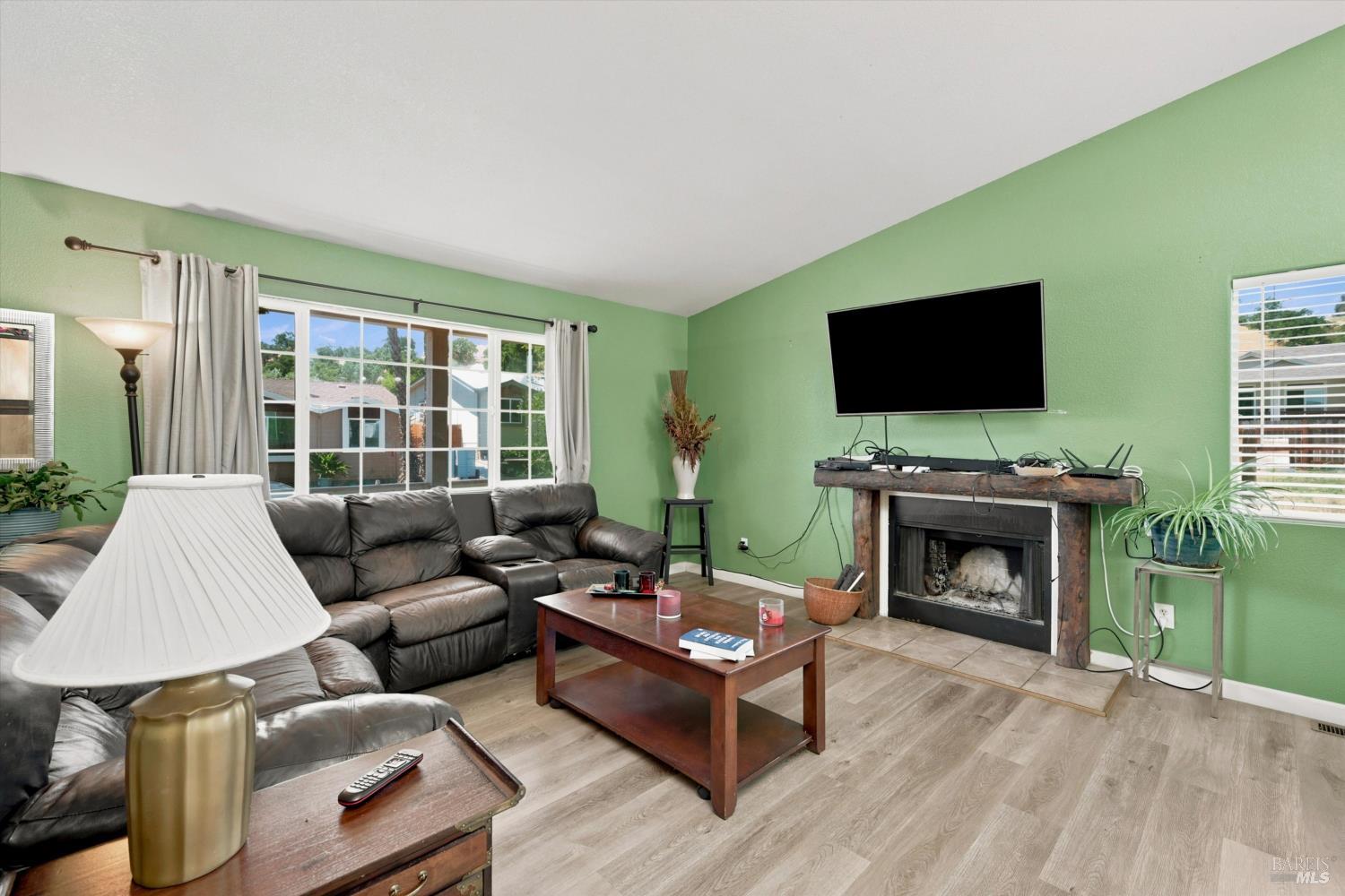 200 Island View Drive Lakeport CA 95453