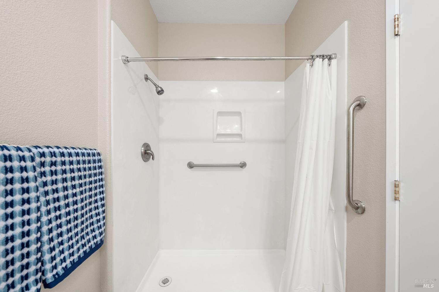 560 Edgewood Drive Rio Vista CA 94571