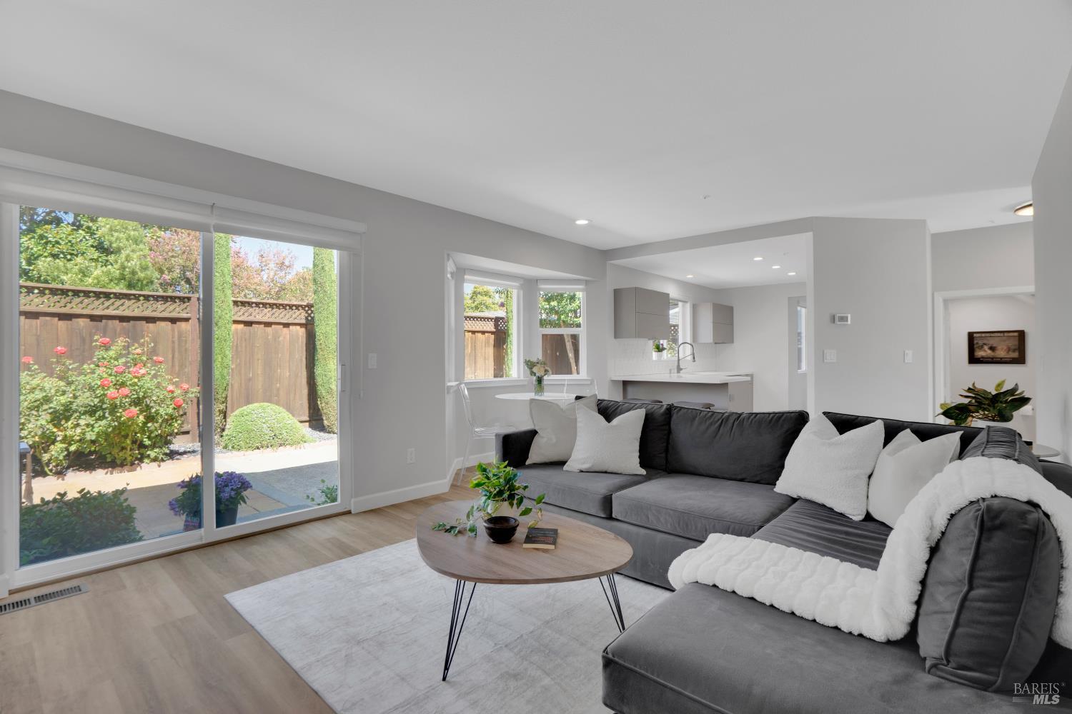8 Capitola Court Napa CA 94559