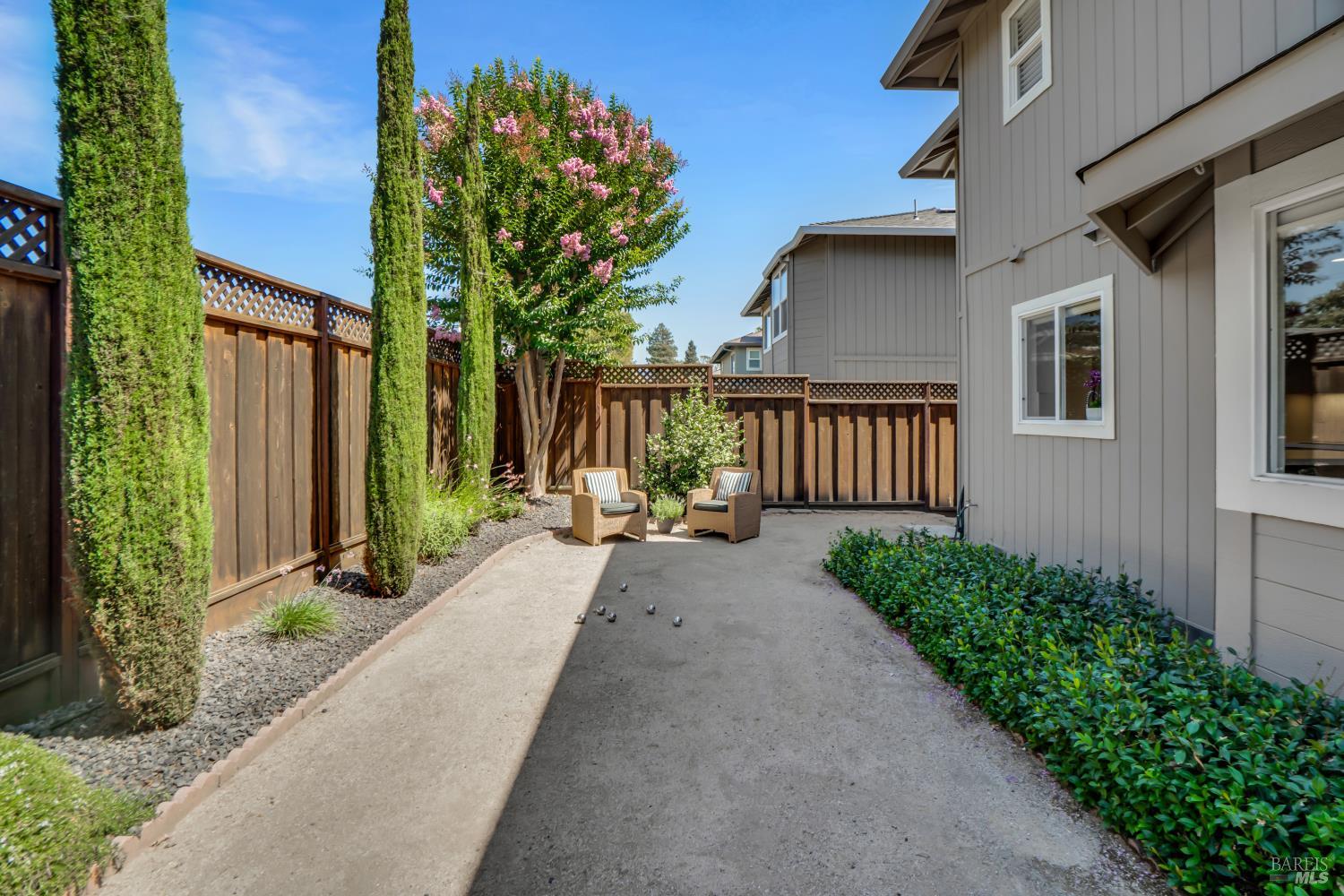 8 Capitola Court Napa CA 94559
