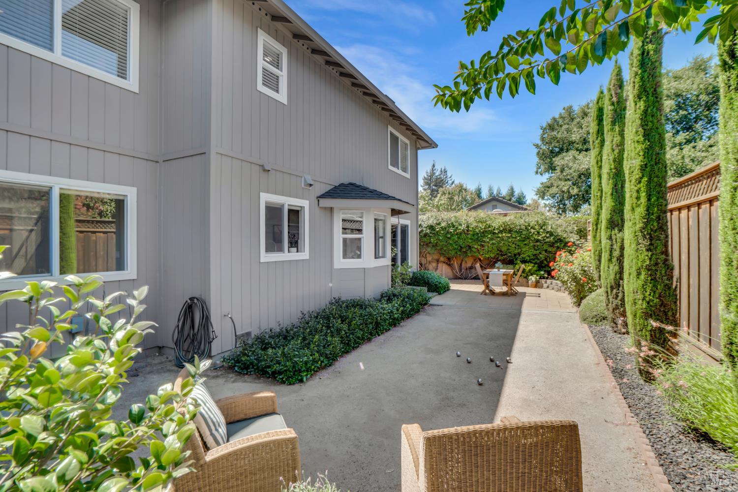 8 Capitola Court Napa CA 94559